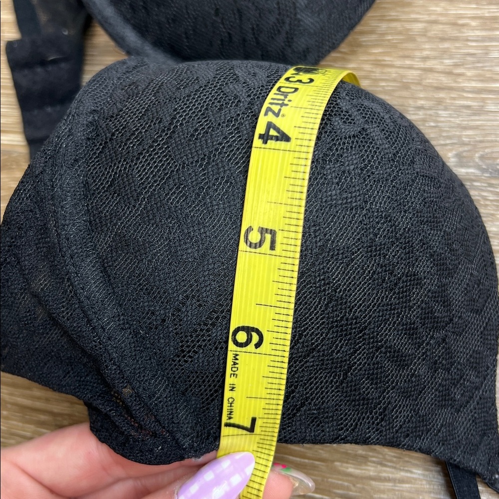 💕 Victoria’s Secret Pink Push-Up Bra Bundle – Size Medium (Approx. 34C) - Picture 13 of 16